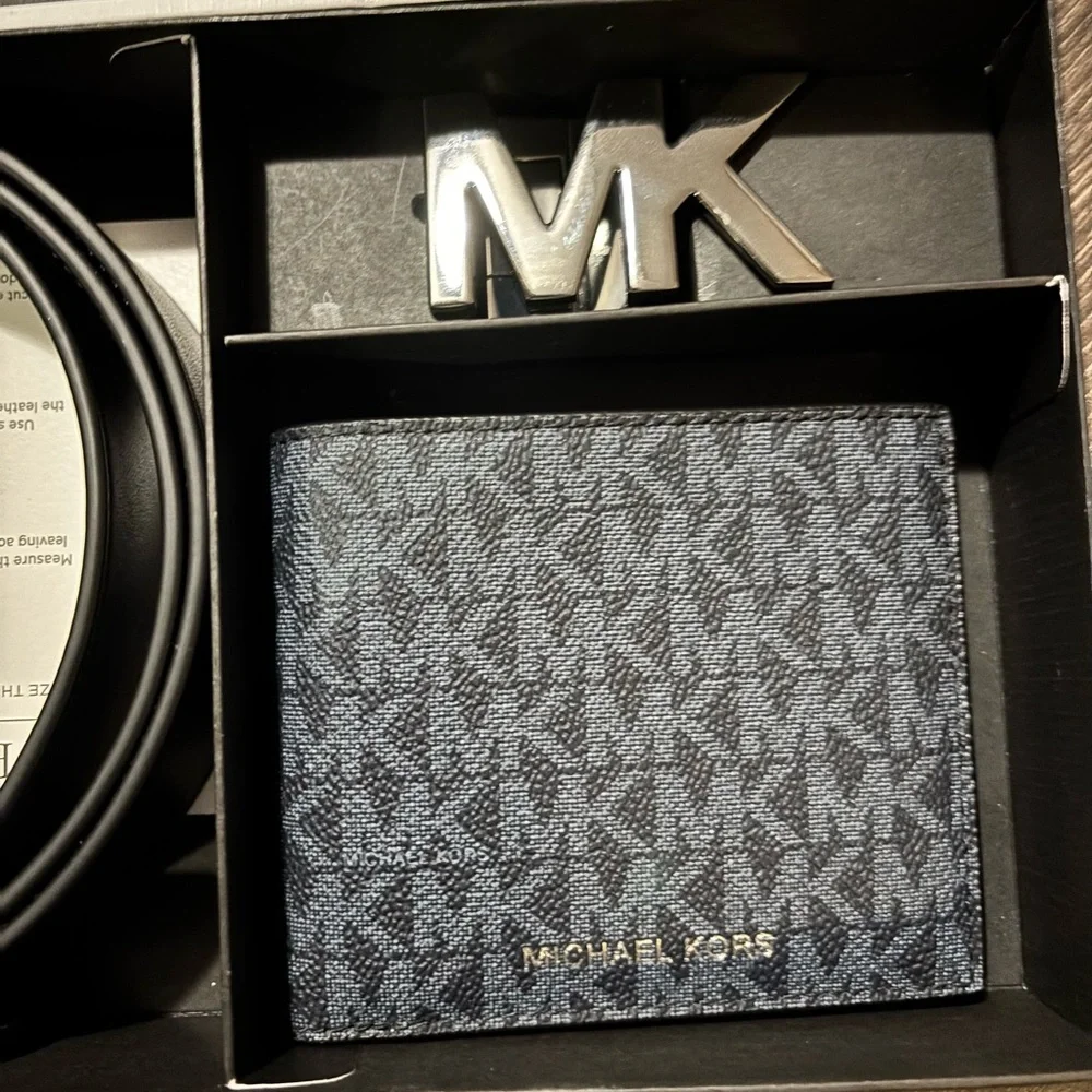 Michael Kors Blue Wallet and Black Belt Set - Picture 3 of 4